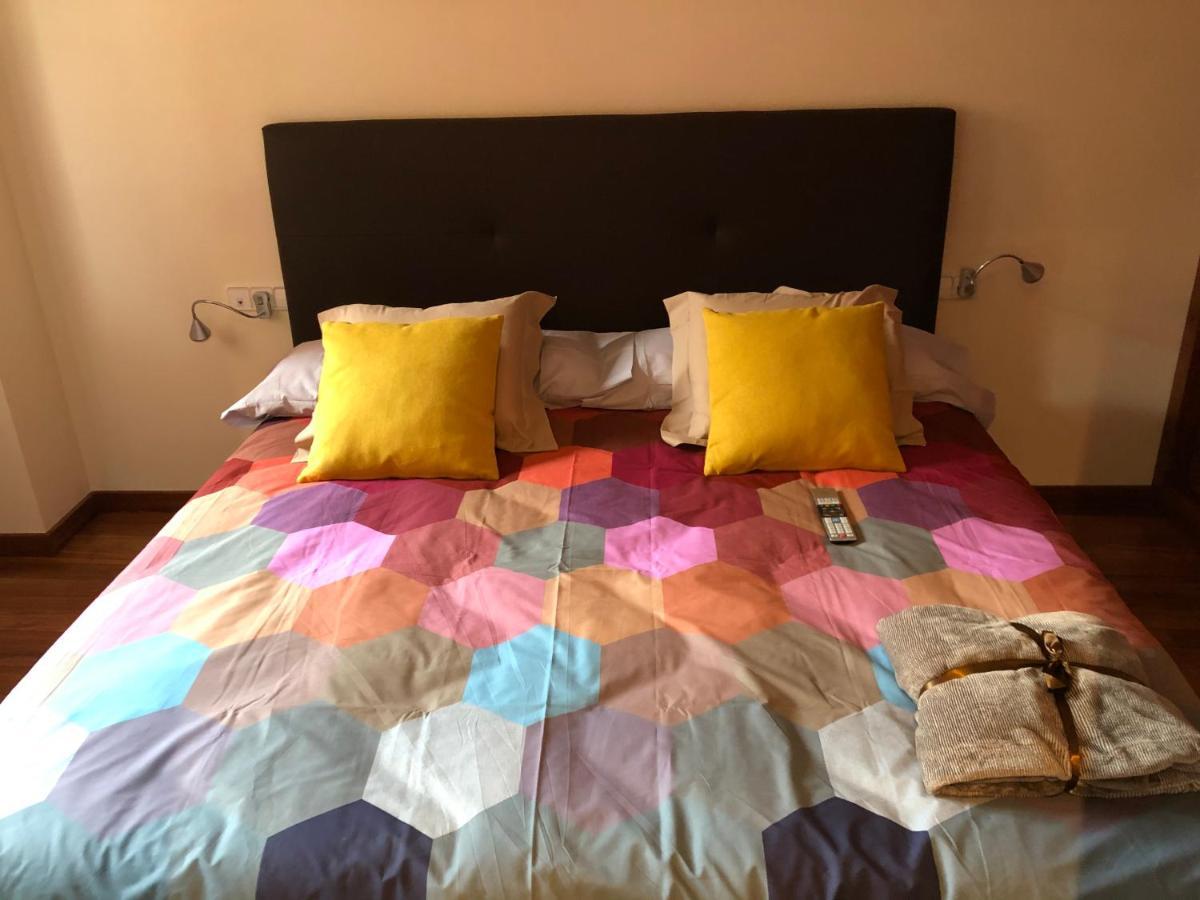 Apartaments Vicus 2 Con Vistas A La Plaza Mayor De ヴィク エクステリア 写真